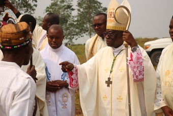 Kirche in Nzaji, Juli 2026
