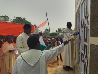 Kirche in Nzaji, Juli 2026
